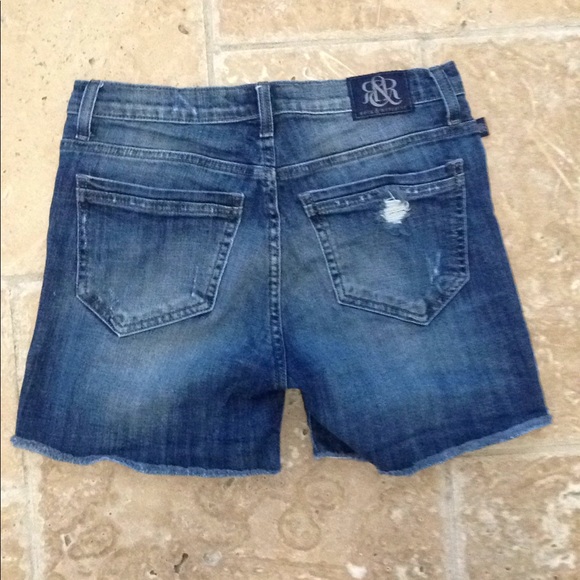 Women's rock & republic shorts - Picture 2 of 4